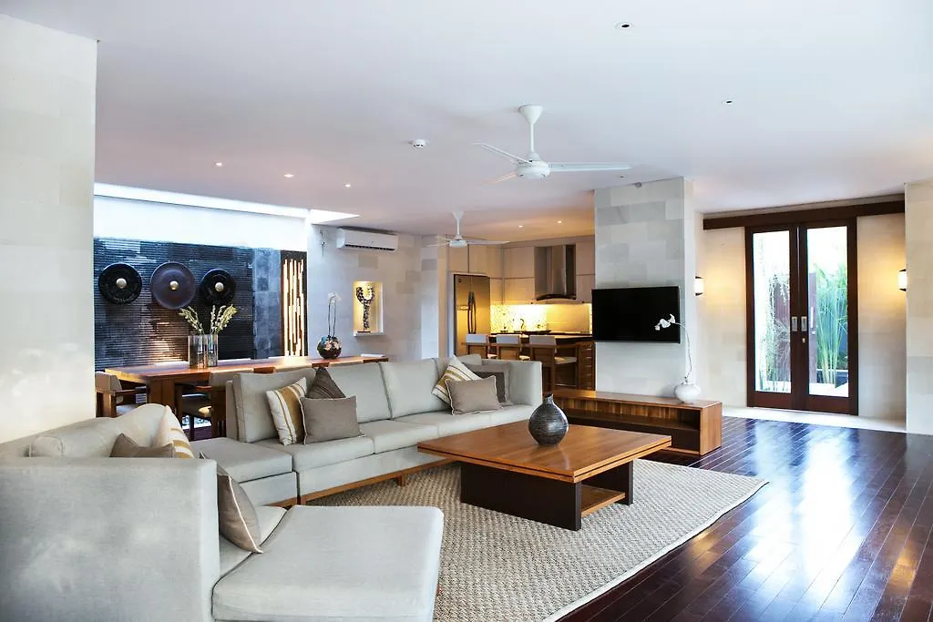Kedonganan Beach Villa Jimbaran